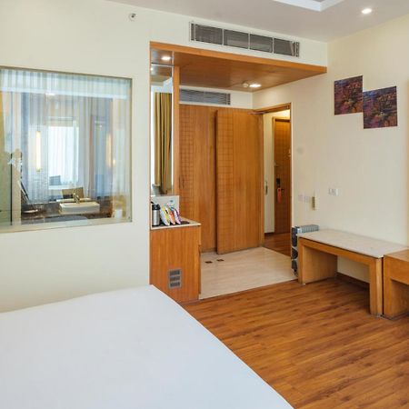 Opulent By Udman Chhattarpur New Delhi Exterior photo
