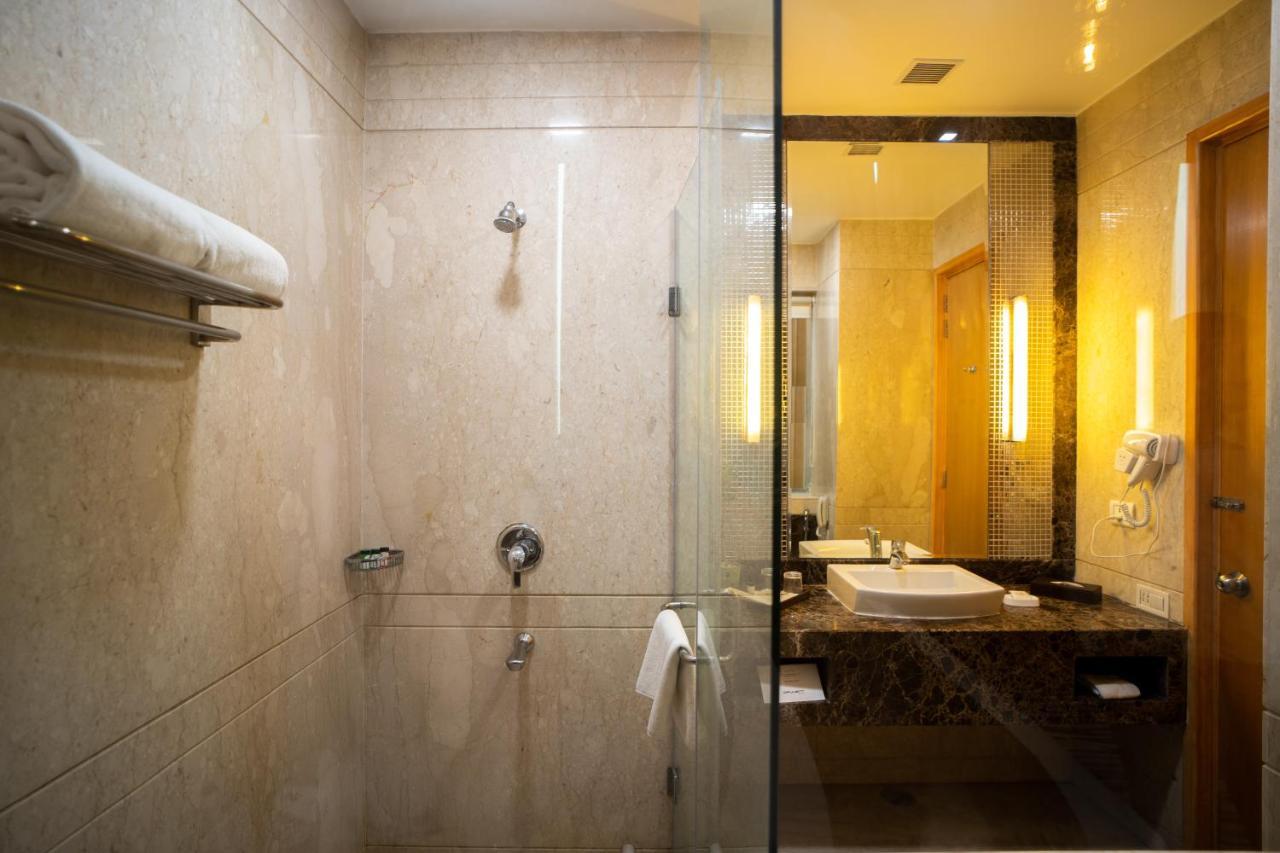 Opulent By Udman Chhattarpur New Delhi Exterior photo
